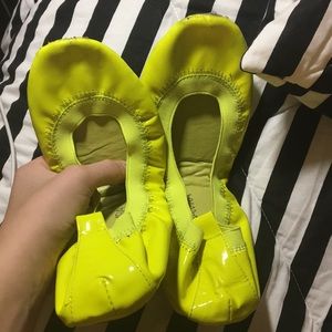 chartreuse shoes